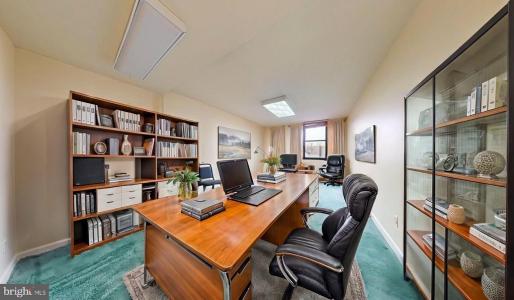 4600 Duke Street , 328, Alexandria, Virginia 22304, HOA KỲ