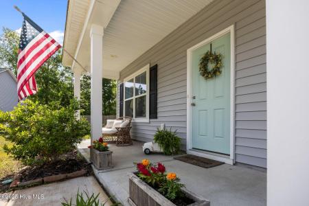 104 Two Sisters Terrace, Sneads Ferry, North Carolina 28460
