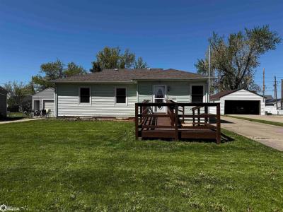 1610 Elder Drive, Marshalltown, Iowa 50158, USA