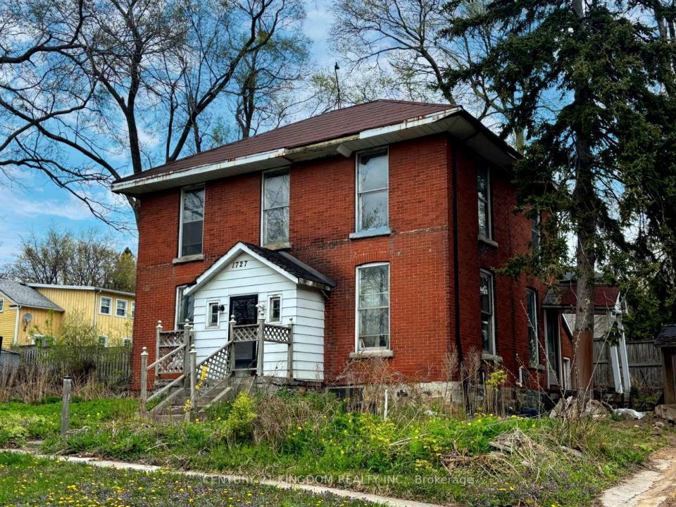 1727 DUNCHURCH STREET, Pickering, Ontario L1V 1T9, Canada