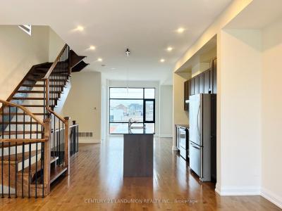 9601 BATHURST STREET, Richmond Hill, Ontario L4C 5S9, CANADÁ