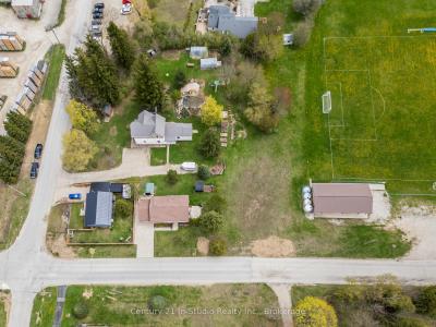 PT 3 LAMBTON STREET, West Grey, Ontario N0G 1R0, Canada