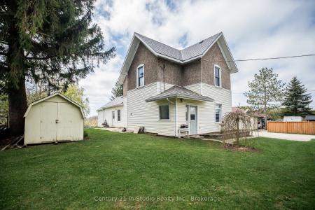 489 LAMBTON STREET W, West Grey, Ontario N0G 1R0, Kanada