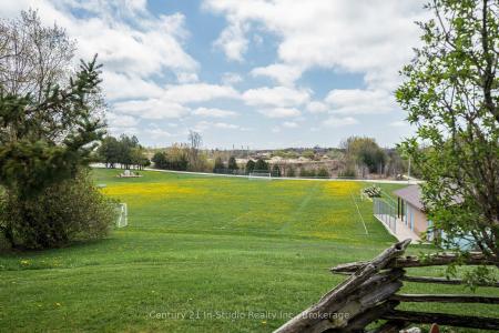 489 LAMBTON STREET W, West Grey, Ontario N0G 1R0, Kanada