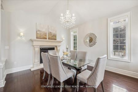 64 MILES HILL CRESCENT, Richmond Hill, Ontario L4E 4Y9, Canada