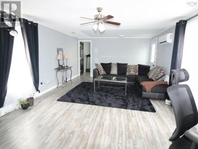7 DOC AVENUE, Lake Echo, Nova Scotia B3E 1C2, Canada