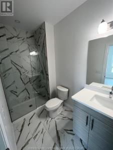 4785 WALKER ROAD, Windsor, オンタリオ N9G 0E3, カナダ