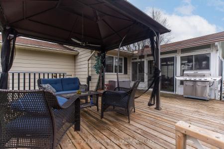 54 GEORGE STREET, Chatsworth, Ontario N0H 1G0, Kanada