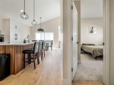 1108 COALBROOK PLACE W, Lethbridge, Alberta T1J 5W7, Canadá