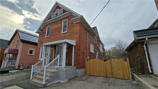 25 BRIDGEPORT ROAD E, Waterloo, Ontario N2L 2Y2, Canada