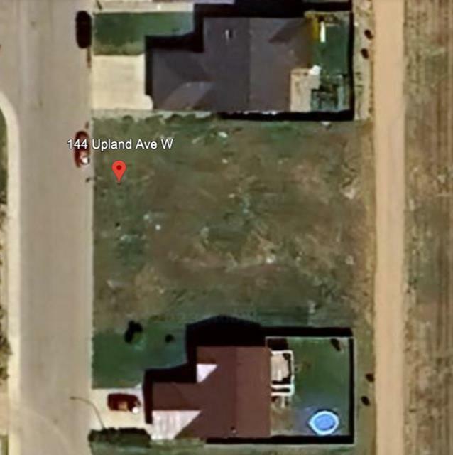 140 UPLAND AVENUE, Brooks, Alberta T1R 1N1, Canadá
