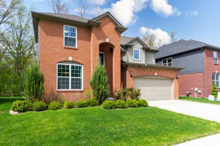 1711 N LAKE DR, Troy, Michigan 48083, USA