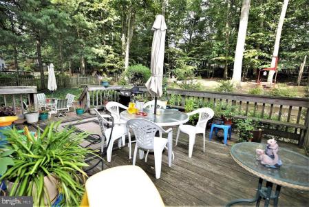 22 Woodgate Drive, Monmouth Junction, New Jersey 08852, États-Unis