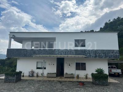 Cali, Valle Del Cauca 00001, Colombia