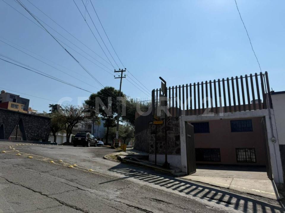 Av. José María Pino Suárez Norte 604,, Toluca, Estado De México 50100, México