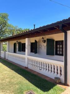 Constitución Nacional y Tte. Pratt Gill , Lambaré, Central 00001, Paraguay
