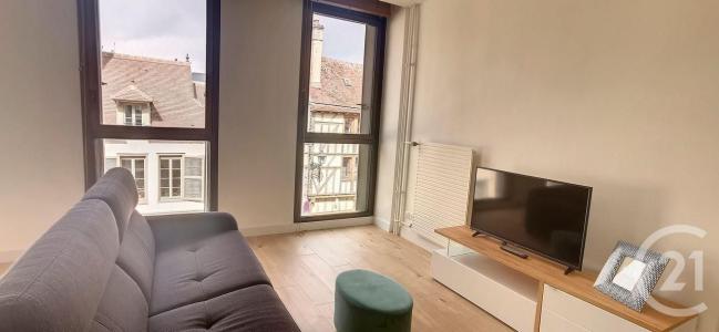 Troyes, Champagne-Ardenne 10000, アキタン