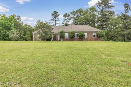 700 Martin Luther King Jr Drive, Holly Springs, Mississippi 38635, USA