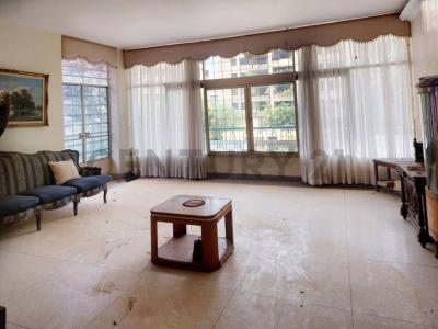 7ma. Quinta, Caracas, Miranda 1060, Venezuela