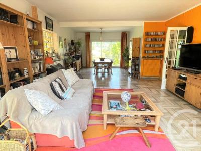 Villebon Sur Yvette, Île-de-France 91140, Frankreich