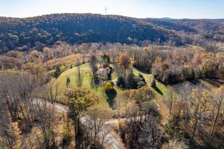 5722 James River Rd, Gladstone, וירג'יניה 24553, ארצות הברית של אמריקה