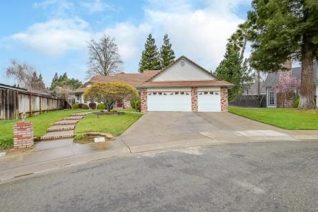 1840 Saratoga Court, Yuba City, California 95993, USA