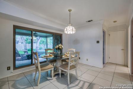 2823 Bee Cave, San Antonio, Texas 78231, Estados Unidos