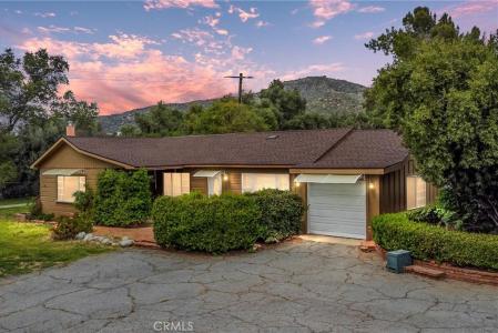 9249 Avenida Miravilla, Cherry Valley, كاليفورنيا 92223, الولايات المتحدة