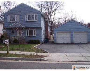 113 Floyd Street, Edison, New Jersey 08820, Stati Uniti