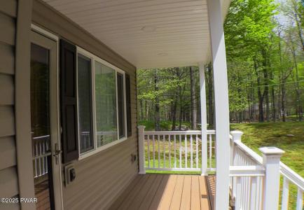 1086 Brantwood Road, Newfoundland, Pennsylvania 18445, Estados Unidos