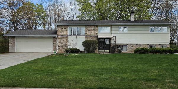 1720 Kaczmarek, Essexville, Michigan 48732-9721, USA