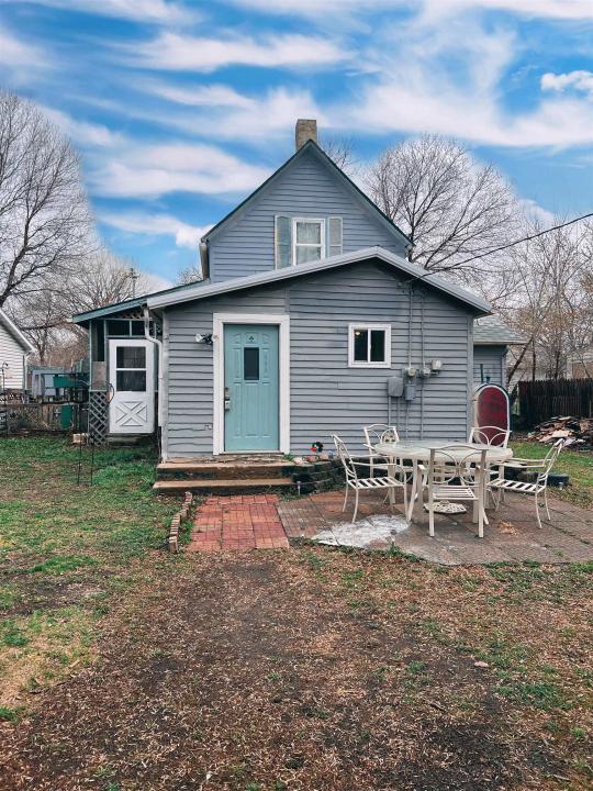25 1st St SW, Sawyer, Dakota Del Norte 58781, Estados Unidos