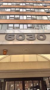 6030 N Sheridan Road 1708, Chicago, Illinois 60660, USA