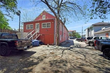 422 S BROAD Street, New Orleans, 路易西安納州 70118, 美國