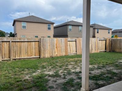 1421 Breanna Ln, Kyle, Texas 78640