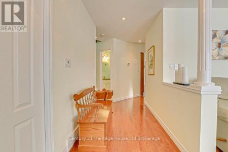 704 ANZIO ROAD, Woodstock (woodstock - North), Ontario N4T 0B4, Kanada