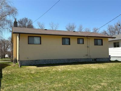 34 11TH AVENUE SOUTHEAST, Dauphin, Manitoba R7N 2H4, Canada