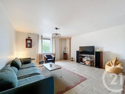 Vry, Lorraine 57640, France