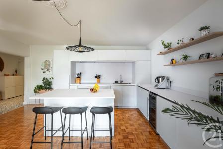 Nantes, Pays de la Loire 44100, France