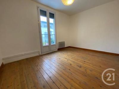 Stains, Île-de-France 93240, France