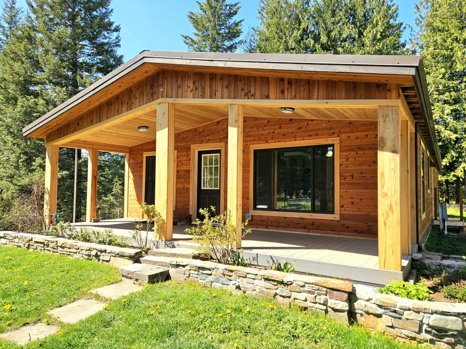 657 Bear Claw Rd, Clark Fork, Idaho 83811, USA