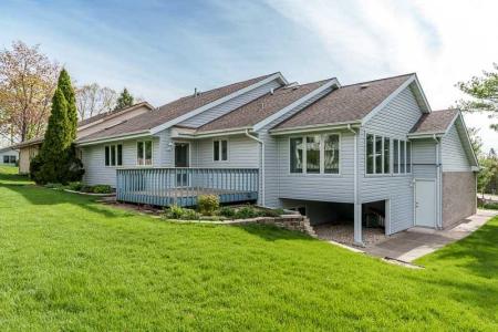 422 Village Wood Ln, Rockton, אילינוי 61072, ארצות הברית של אמריקה