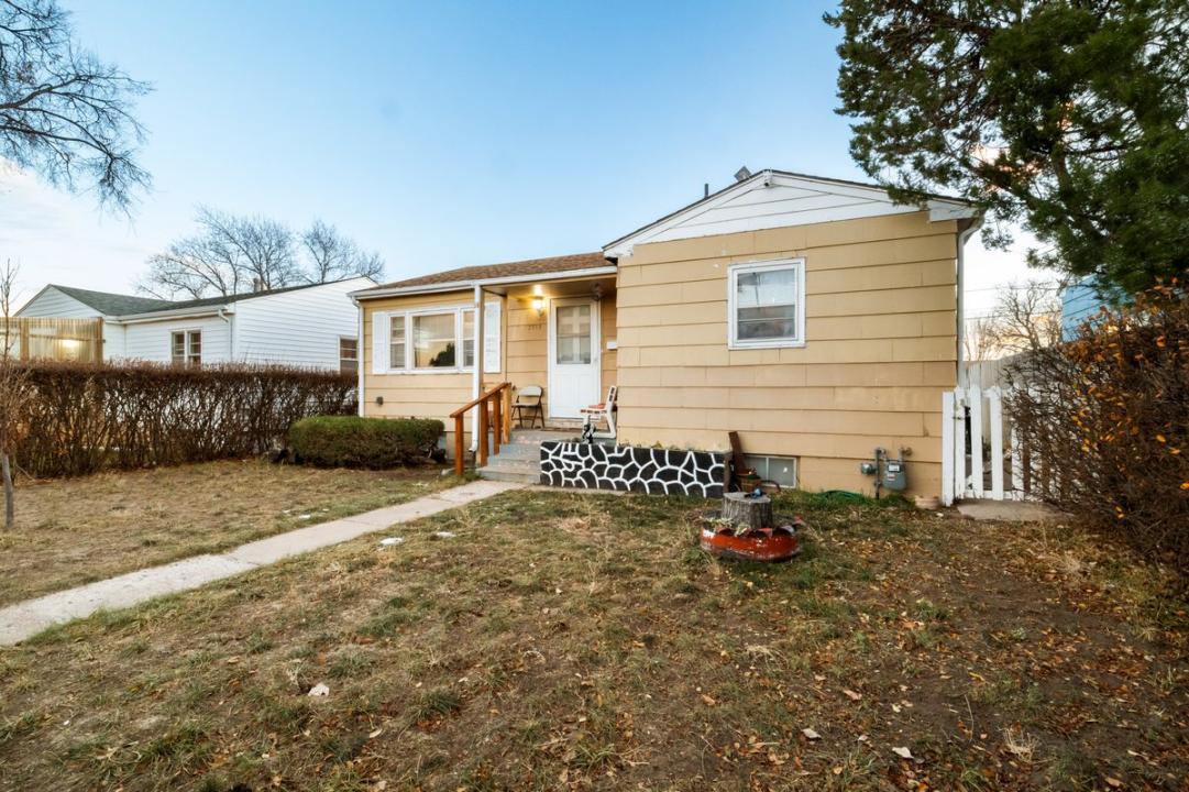 2713 E 12th St, Cheyenne, ワイオミング 82001, アメリカ合衆国