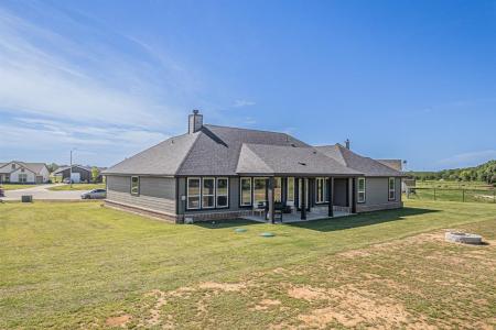 146 Chester RD, Springtown, Texas 76082