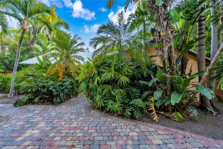 9 Bass Ave, Key Largo, Florida 33037