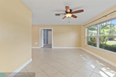 8759 SW 51st Pl, Cooper City, Florida 33328, USA