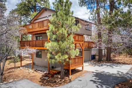 1772 Columbine Drive, Big Bear City, California 92314, USA