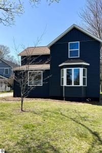 531 Corning Avenue, Frankfort, Michigan 49635, USA