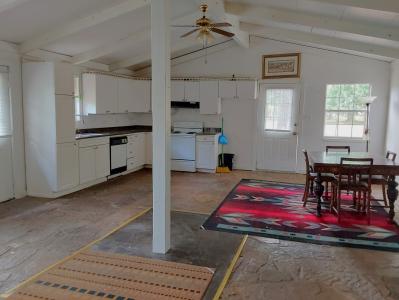 296 Crestwood, Avinger, Texas 75630, Estados Unidos