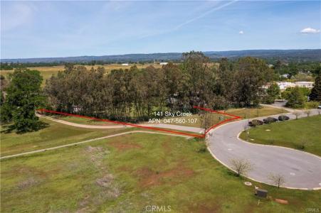 141 Skycreek Court, Chico, Califórnia 95973, Estados Unidos